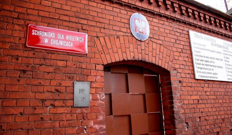 Uciekli ze Schroniska dla Nieletnich, skatowali strażnika (AKTUALIZACJA)