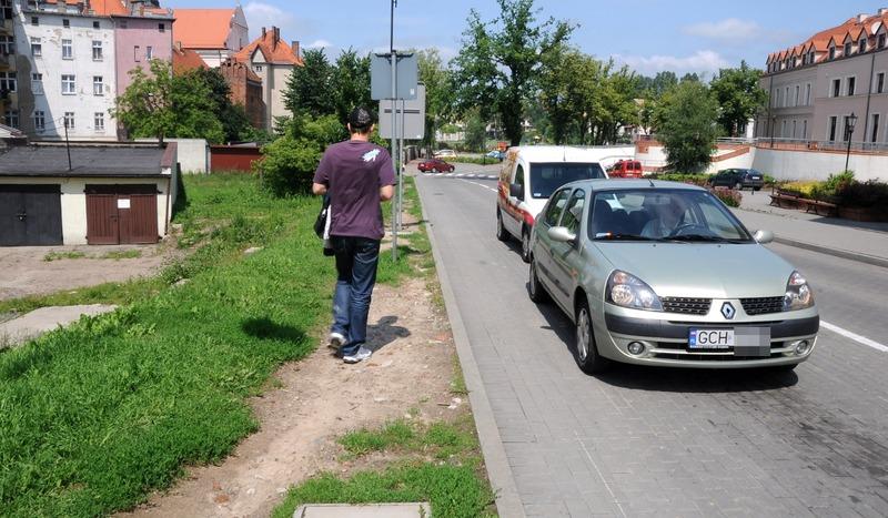 Radni z Chojnic apelują o chodnik na Okrężnej