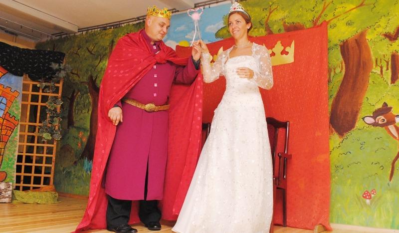 Występy dorosłych w chojnickiej ?Bajce? (GALERIA)