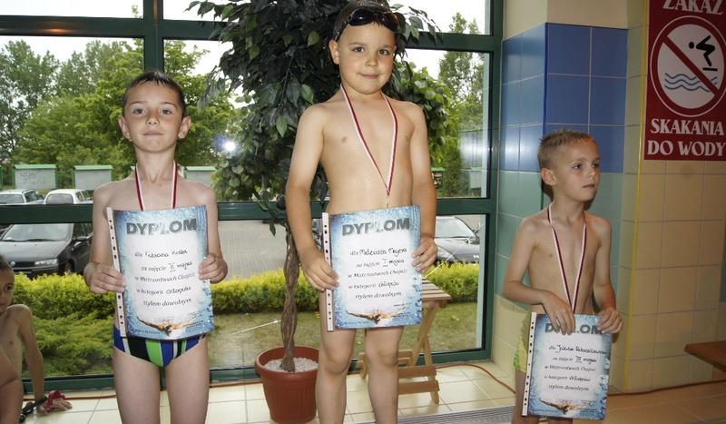 Mistrzostwa Chojnic w pływaniu (FOTO)