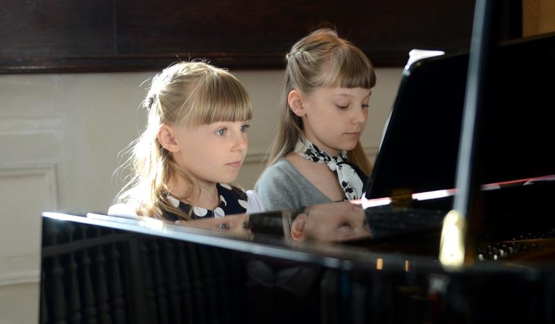 Koncert dla mam z Familią (FOTO)
