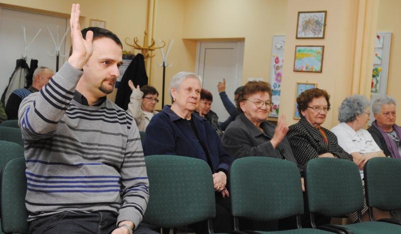 Potrzeba więcej koszy na śmieci