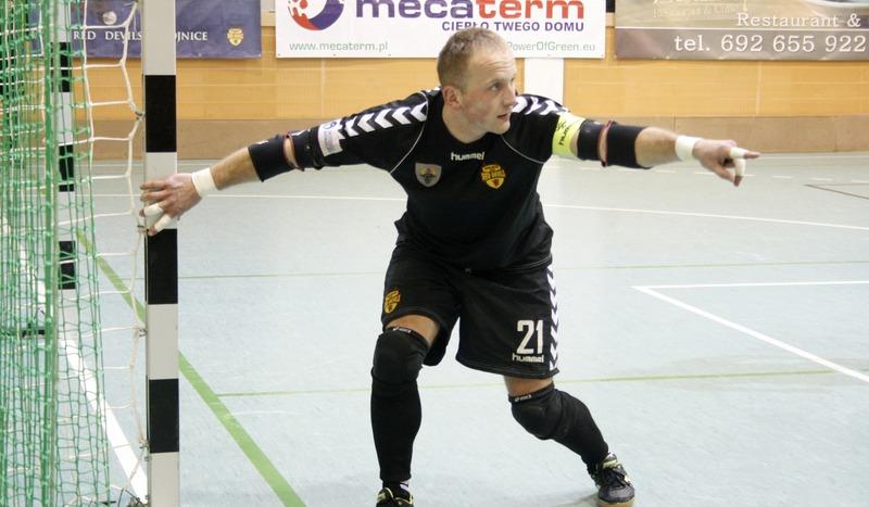 Podział punktów na zakończenie. Akademia ? Red Devils 1:1