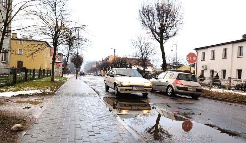 Nowy asfalt na Żwirki i Wigury?