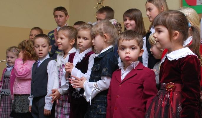 Trzy pokolenia na uroczystości w Gockowicach