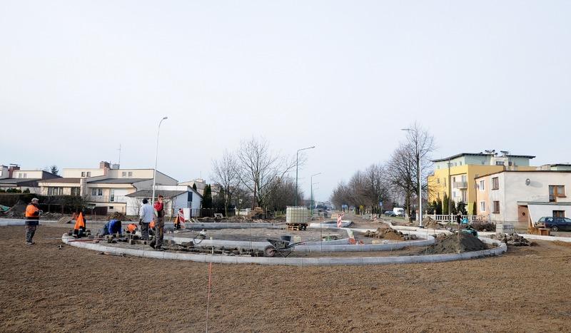 Na rondzie będzie asfalt