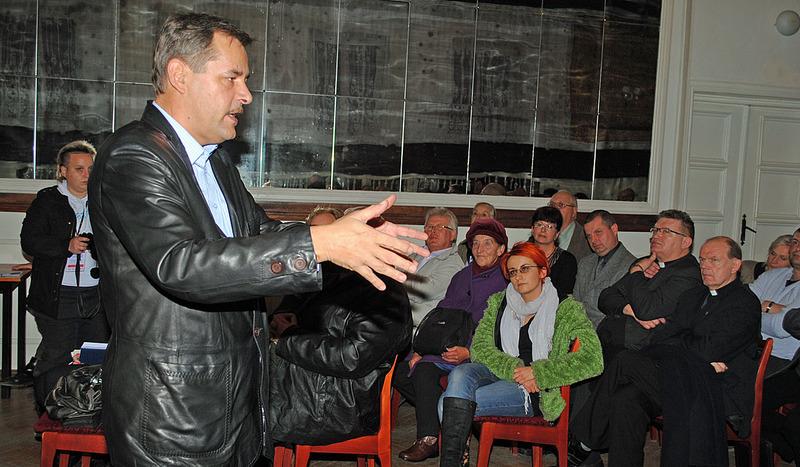 Czy na Kasprzaka i Ducha Świętego będą progi spowalniające?