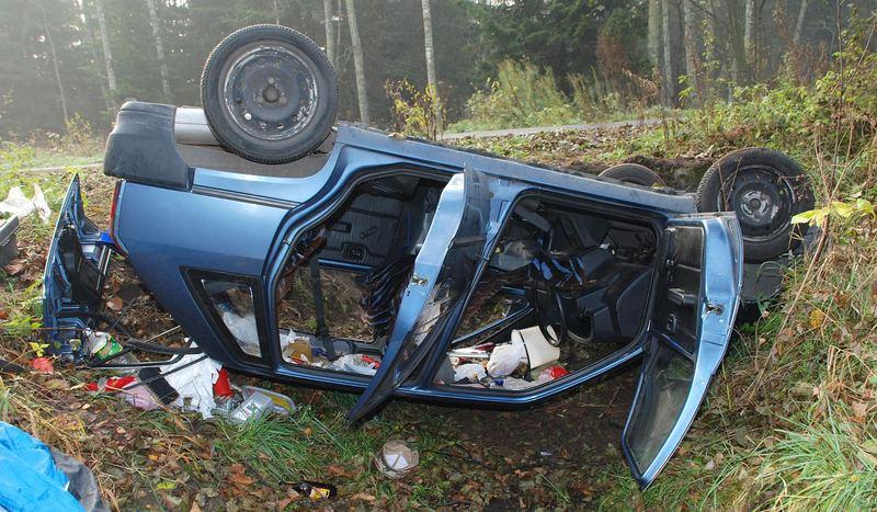 Wypadek w Chocińskim Młynie. Trzy kobiety w szpitalu