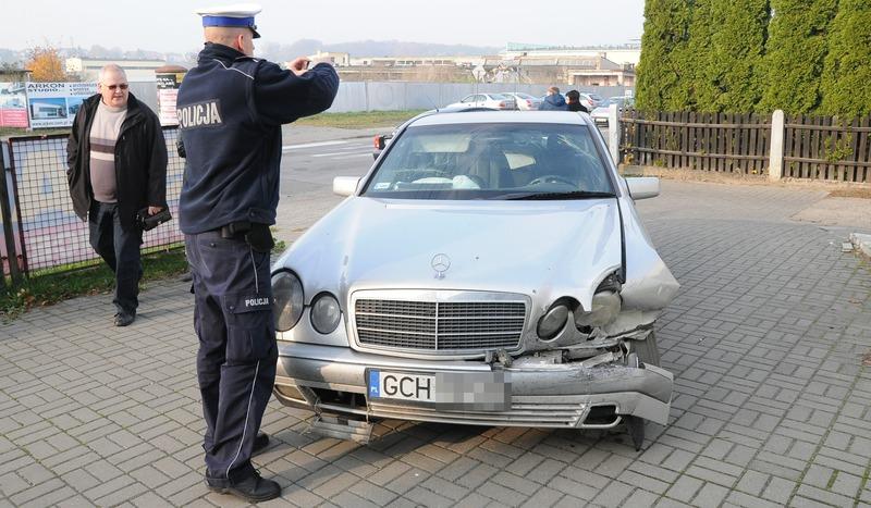 Kolizja na skrzyżowaniu Zielonej z Mickiewicza