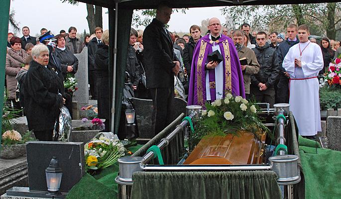 Odprowadzili Jasia na wieczny spoczynek