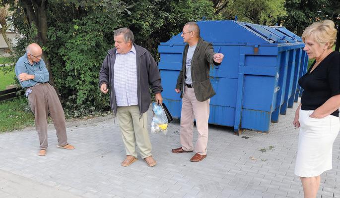 Mieszkańcy nie chcą śmietnika pod oknami