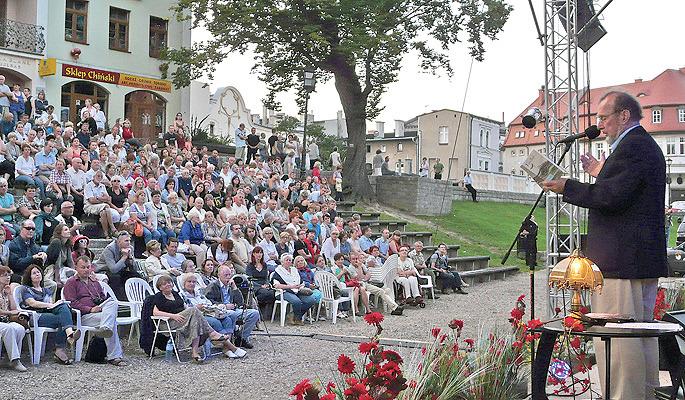 Noc z Bryllem i Czyżykiewiczem