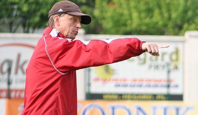 Priorytet ? bramkarz i napastnik