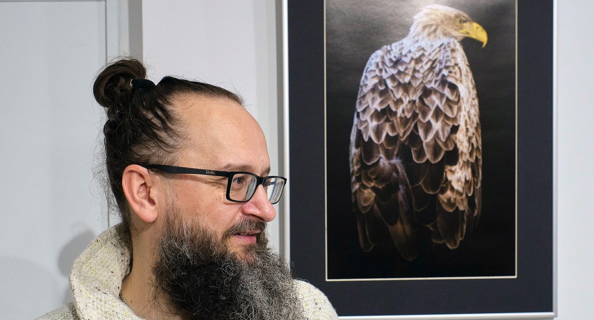Krzysztof Ogłuszka poranek lubi z natury. I go fotografuje