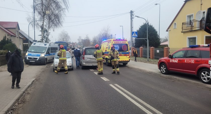 Dwunastolatek przechodził przez przejście dla pieszych. Potrącenie na Brzozowej