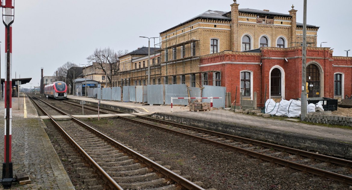 Czy na dworcu będą kasy biletowe?