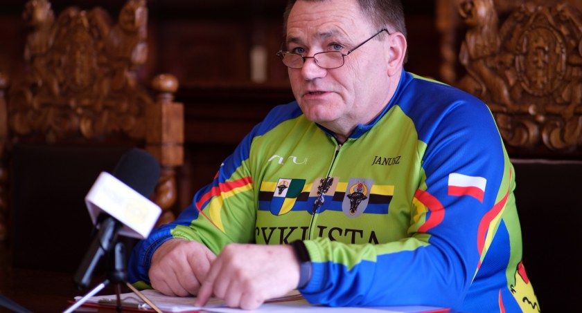 Wiosna, wsiadaj na rower z Cyklistą