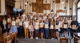 Nagrody burmistrza Chojnic dla uczniów miejskich szkół (FOTOGALERIA)