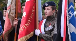 Wielu młodych chojniczan przyszło na obchody 11 listopada