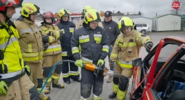 Jak strażacy rozcinają auta? Tak ratuje się ludzkie życie