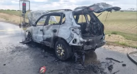Przed Rytlem doszczętnie spłonął volkswagen tiguan