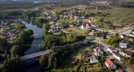Dokąd na niedzielny spacer? Męcikał, brama Kaszub