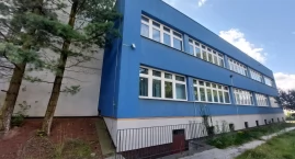 Sprzedaż budynku po banku na Kościerskiej. A może by tak pójść deweloperom na rękę?