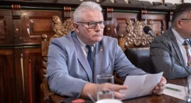 Nie doszło do odwołania  Jana Koperskiego, wiceprzewodniczącego Rady Miejskiej Chojnic