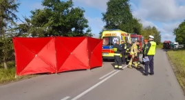 Śmiertelny wypadek. Motocyklista wjechał w drzewo