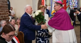 Biskup Przemysław Szulc odprawił prymicje i odwiedzi&hellip;