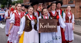 Barwny korowód ulicami Brus zakończył Międzynarodowy&hellip;