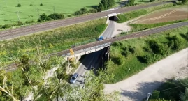 Wiszące blachy i remont PKP. Poważne utrudnienia na &hellip;