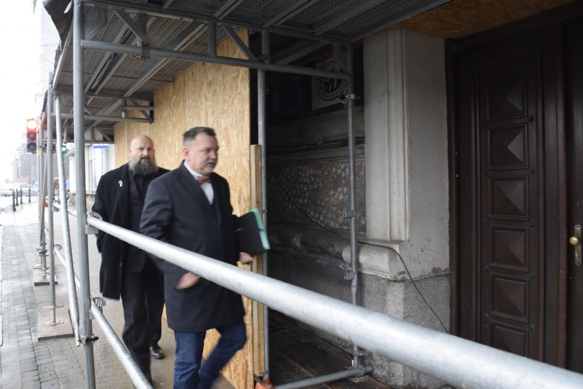 Konfederaci z petycją u Marka Kuchcińskiego