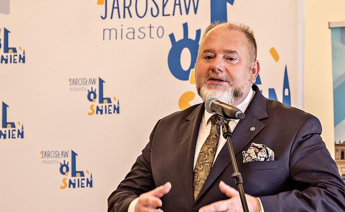 Czy burmistrz Paluch marzy o Wiejskiej?