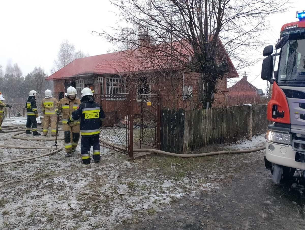 Tragiczny pożar domu w Narolu. Strażacy znaleźli zwłoki kobiety
