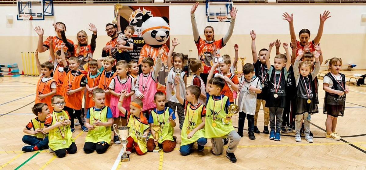 Młodzi „wojownicy” połączyli zabawę z rywalizacją