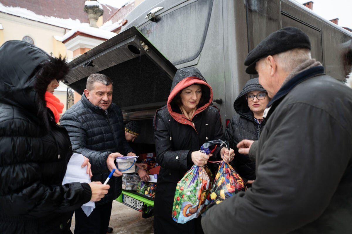 Pomoc dla kilku tysięcy rodaków zamieszkujących tereny Ukrainy