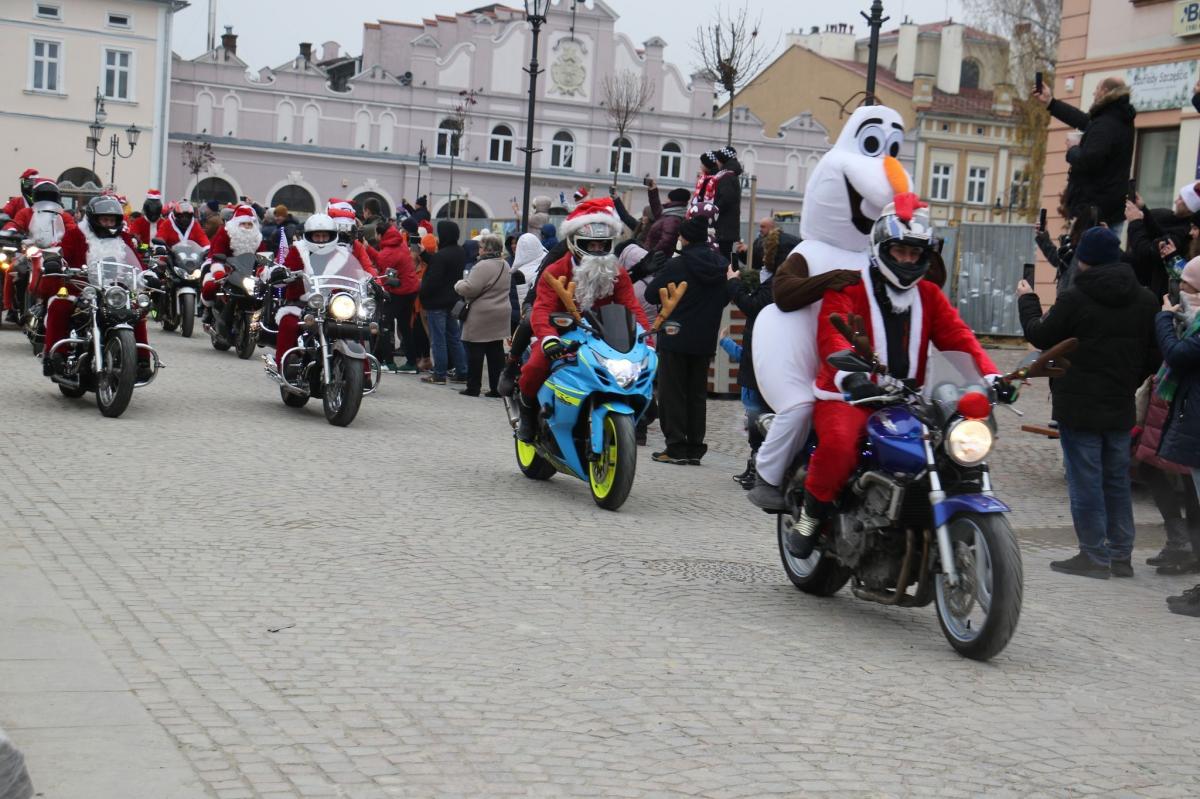 Mikołaje na motocyklach na jarosławskim Rynku! [ZDJĘCIA]