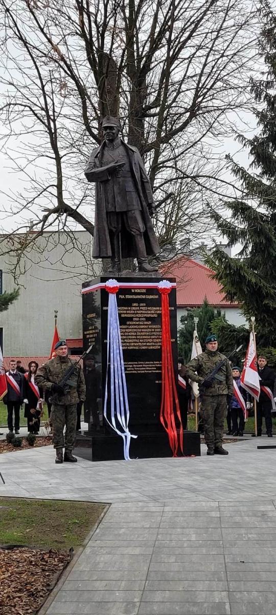 Pomnik generała Dąbka w Lubaczowie odsłonięty