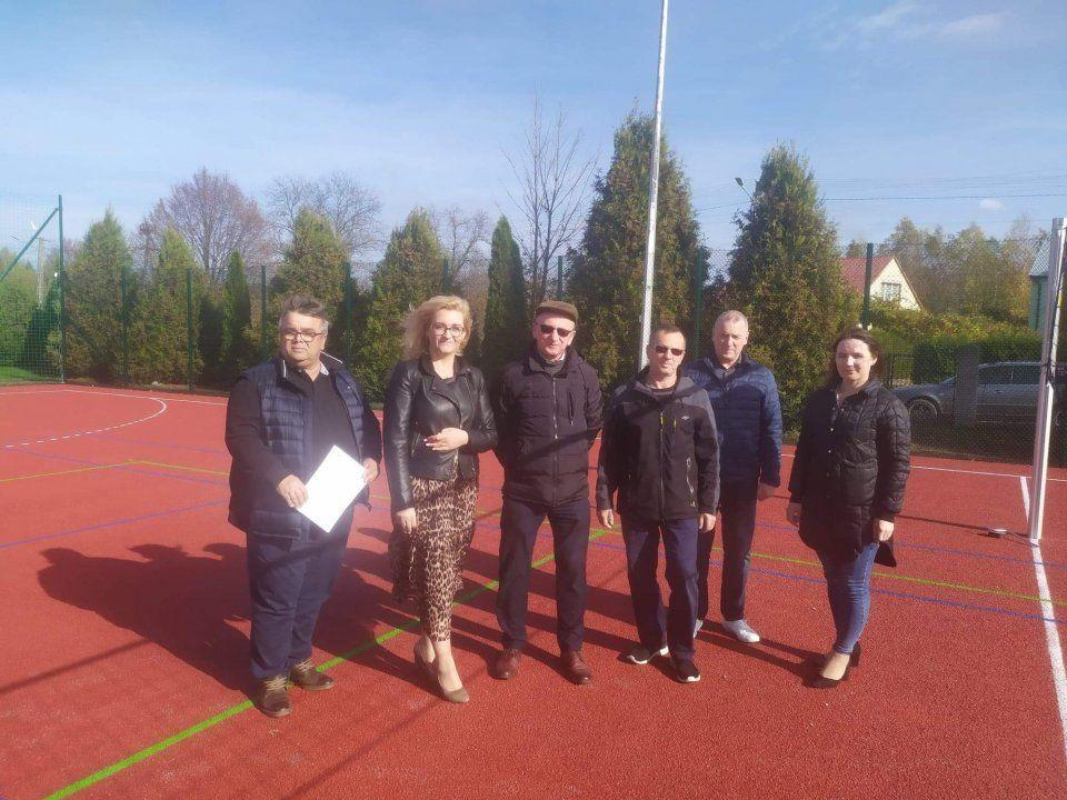 Piłka nożna i ręczna, siatkówka, koszykówka, tenis... Sportowa inwestycja za ponad pół miliona już gotowa