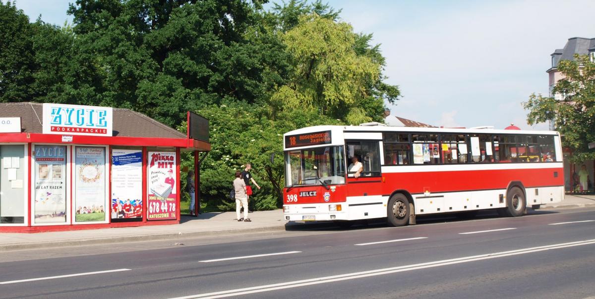 Przemyśl: Czy zapłacimy więcej za śmieci i bilety MZK? Zdecydują radni