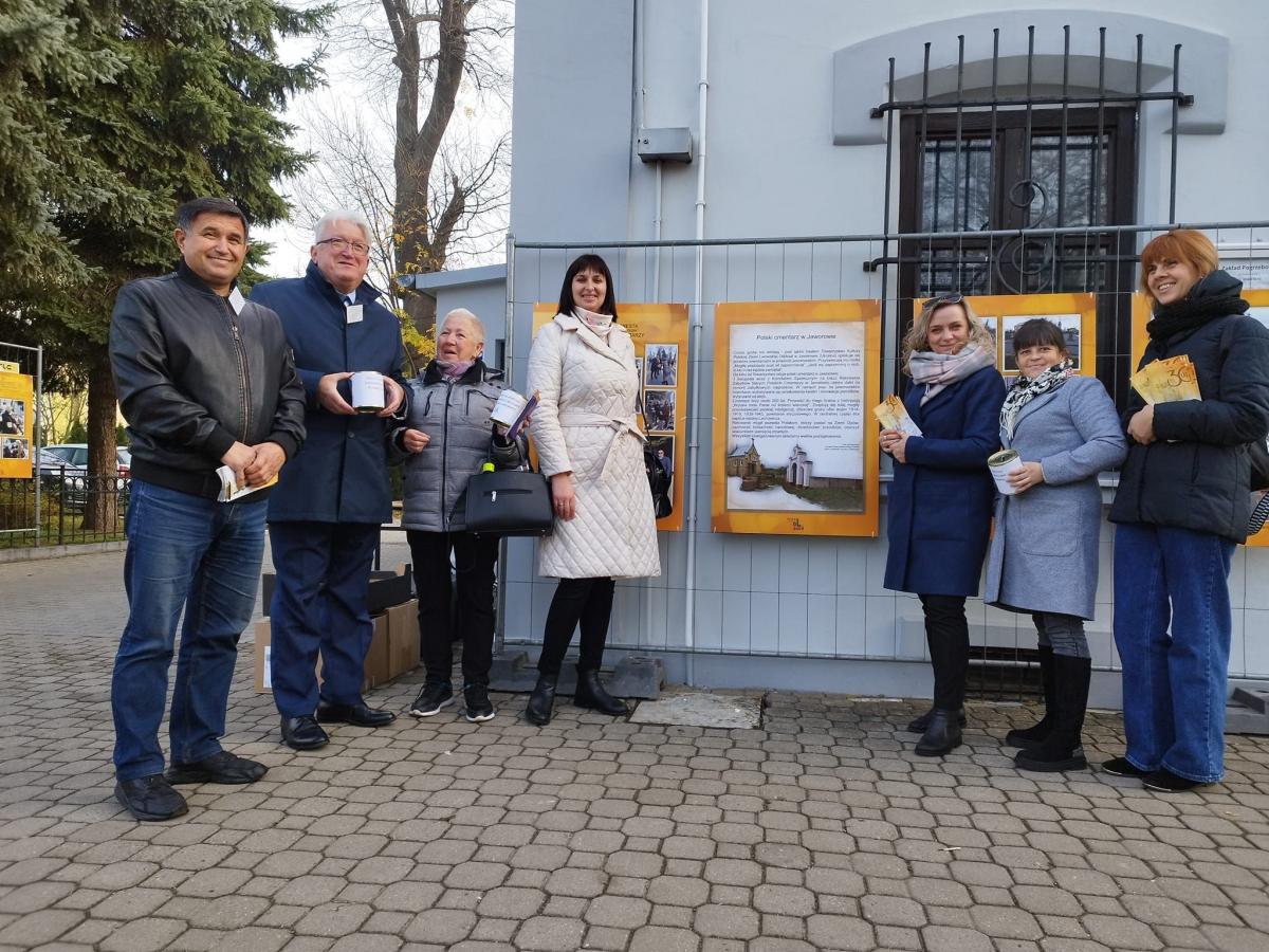 Nie żałowaliśmy pieniędzy na ratowanie zabytkowych nagrobków 