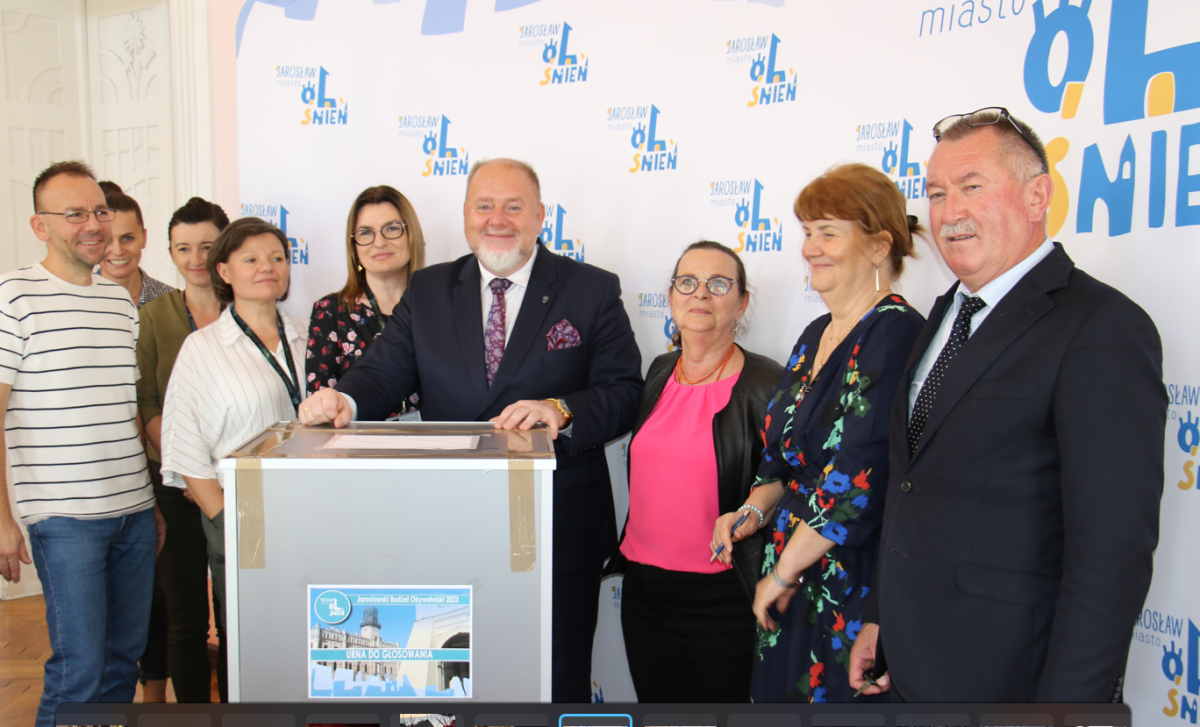 Będą: modernizacja szkół, wypożyczalnia rowerów, figura św. Michała Archanioła i „sensoryczny skwerek radosnych emocji”