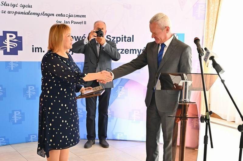 Akredytacja CMJ dla przemyskiego szpitala. To także ważna informacja dla pacjentów