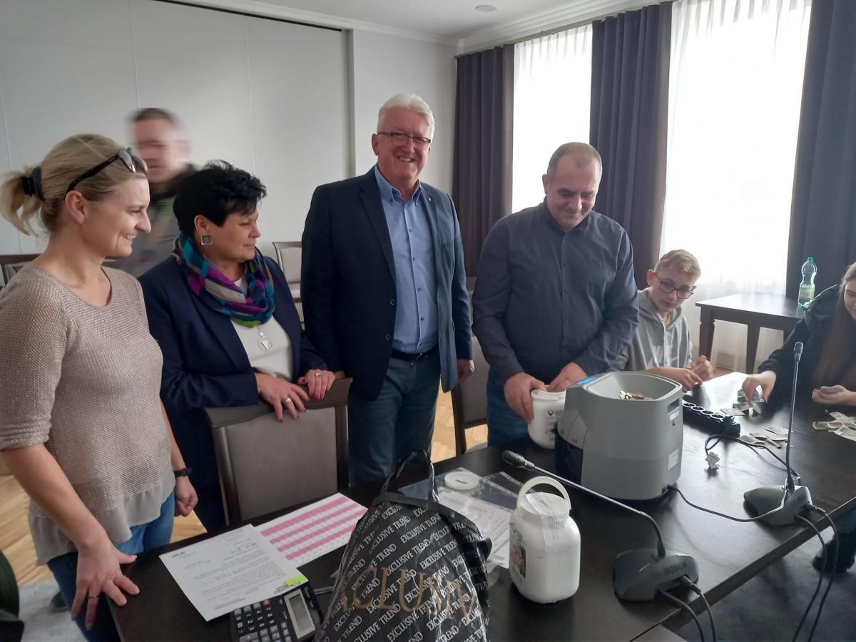 Zebrali ponad 21 tys. zł dla Podkarpackiego Hospicjum dla Dzieci. Pomóż i Ty