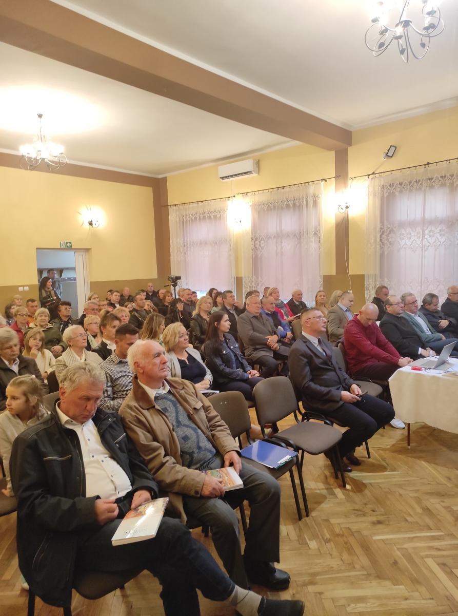 Rok pracy nad dziejami parafii i mieszkańców Świętego