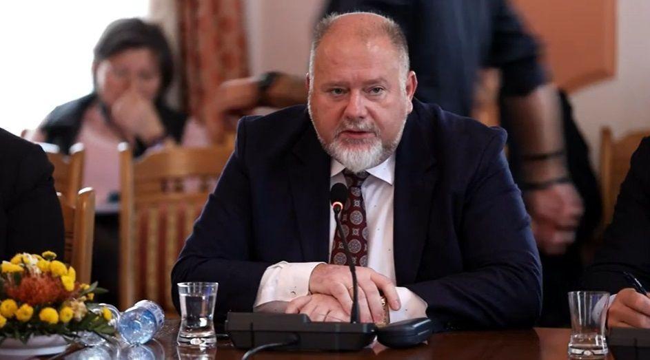 „Sąd kapturowy” czy zmowa milczenia? 