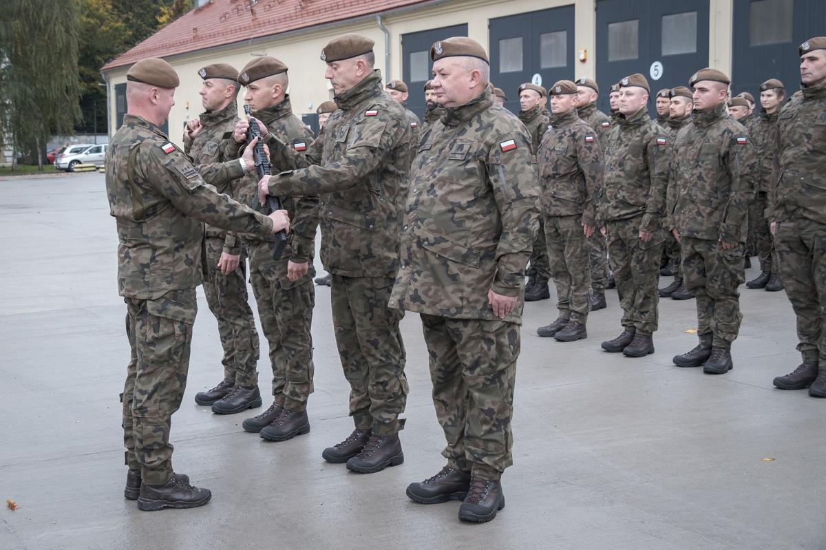 Dla 70 rekrutów rozpoczęła się przygoda z armią [ZDJĘCIA]