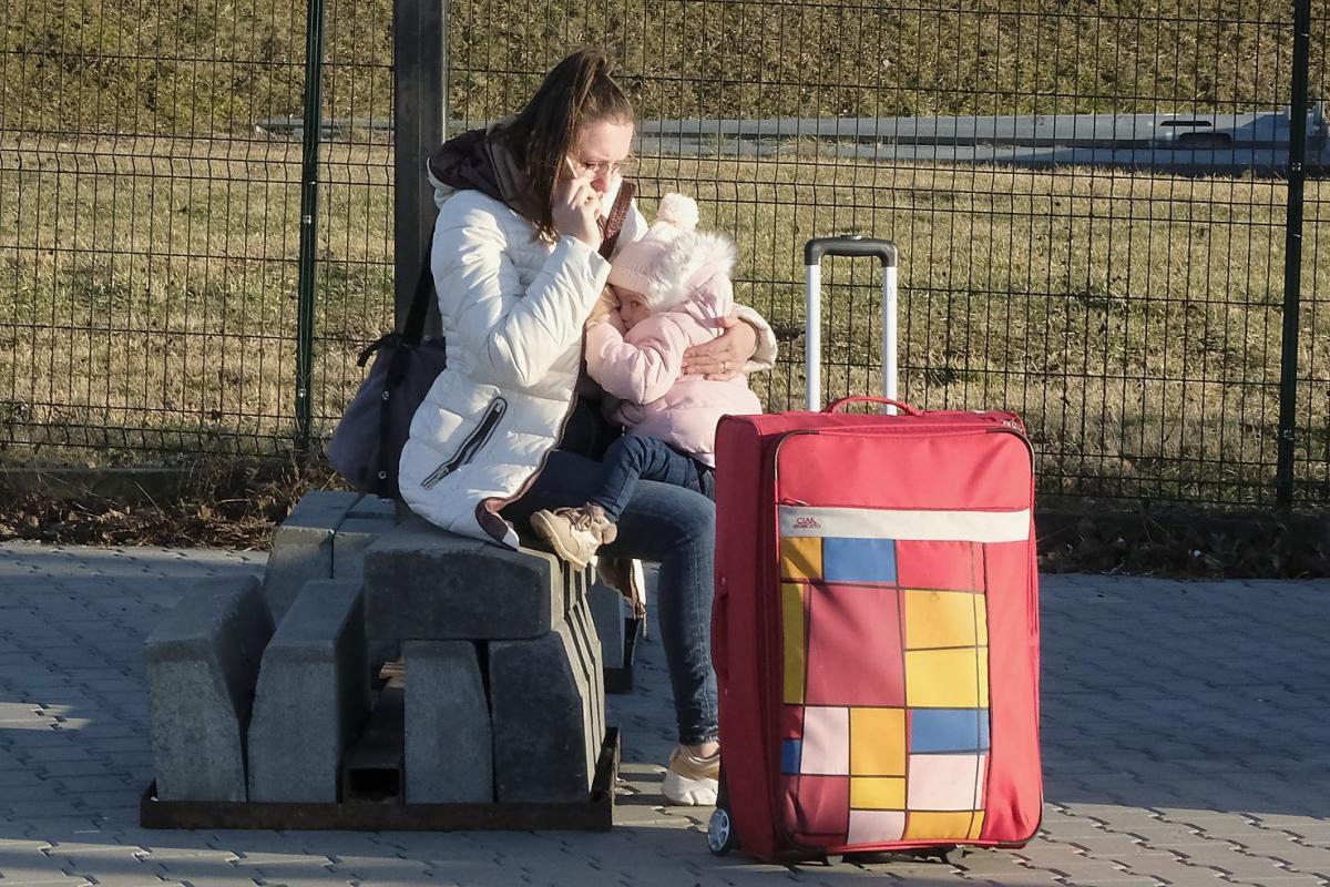 Z jednej strony wojna,  z drugiej niepokój o domowe finanse