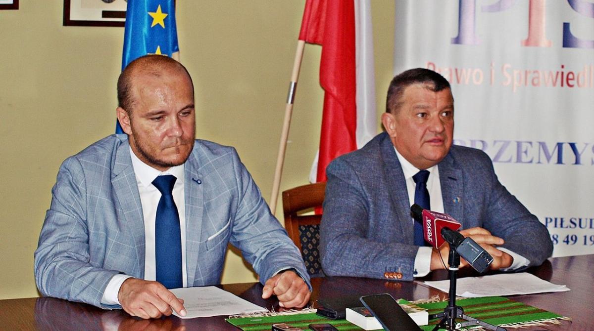 Biuro Rady Miejskiej uszczuplone do granic możliwości